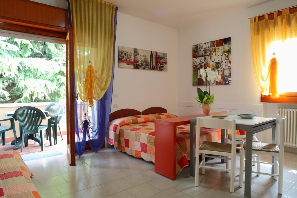 Residence La Madonnina Peschiera del Garda Oda fotoğraf